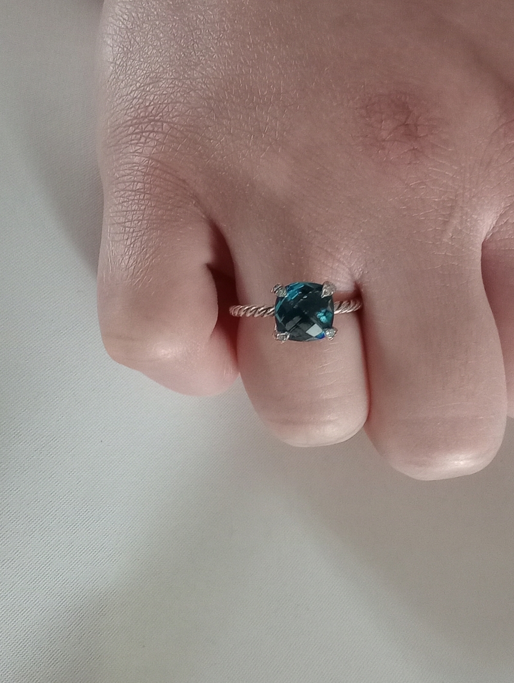 David Yurman Chantelaline with Diamonds 8 mm Ring - Picture 11 of 15